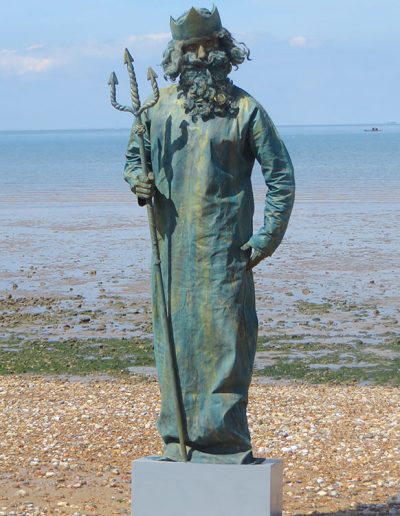 Neptune Statue Mime Act